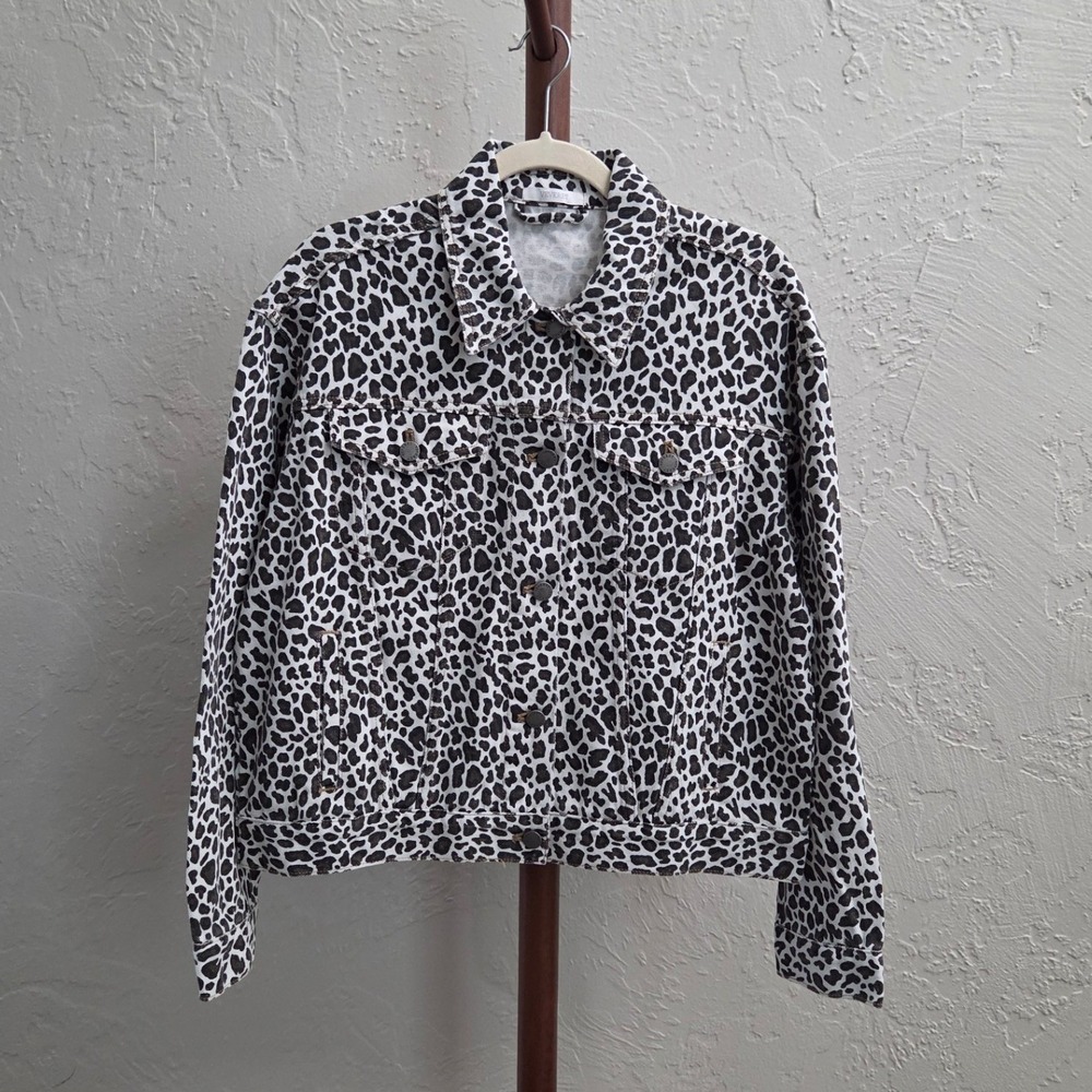 J198. Leopard‎ Print Denim Jacket